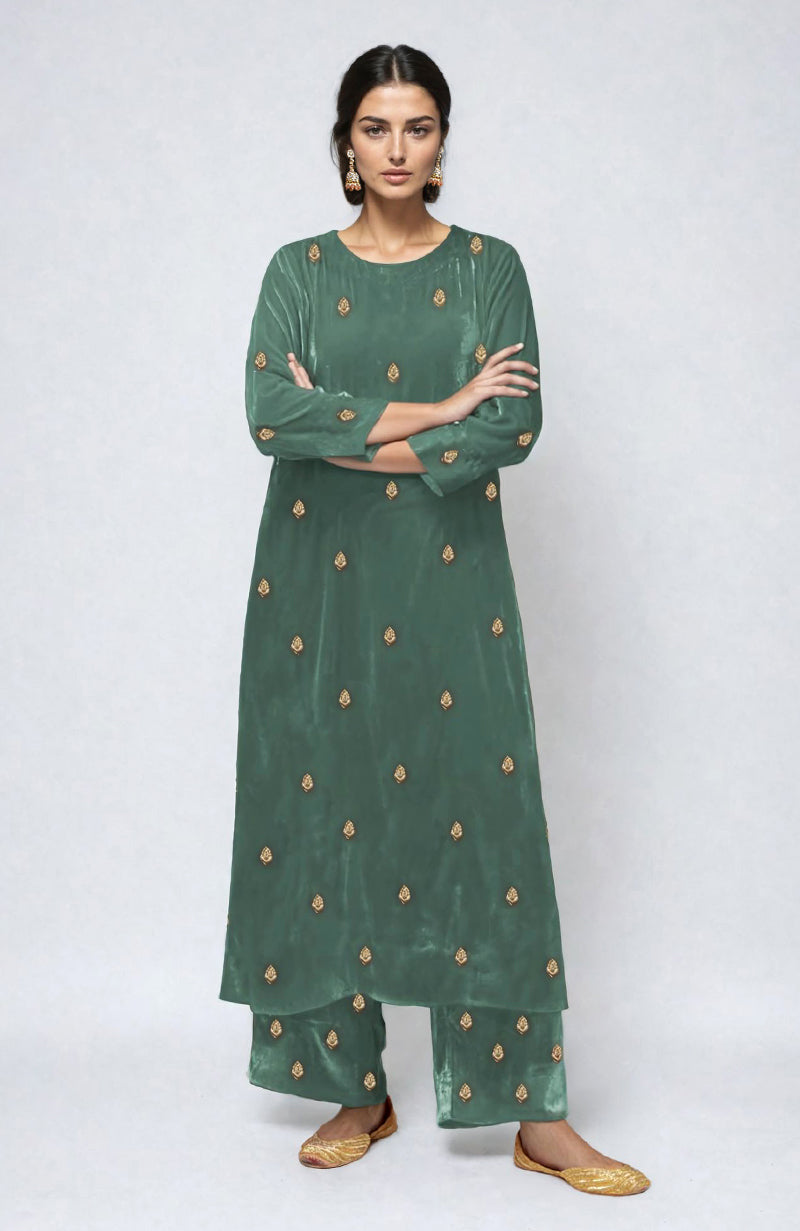 Jade Green Dabka Zardozi Hand Embroidered Velvet Kurta Set