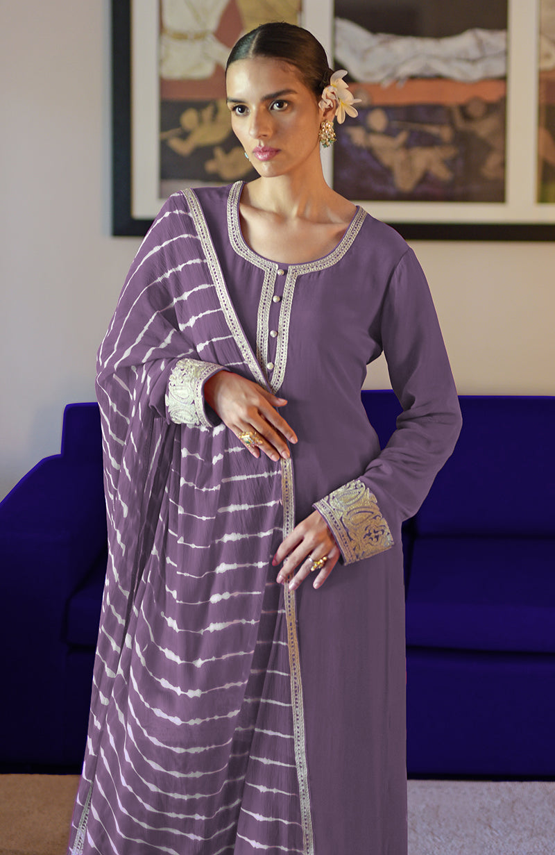 Lavender Leheriya Handcrafted Tie Dye & Kashmiri Tilla Kurta Set