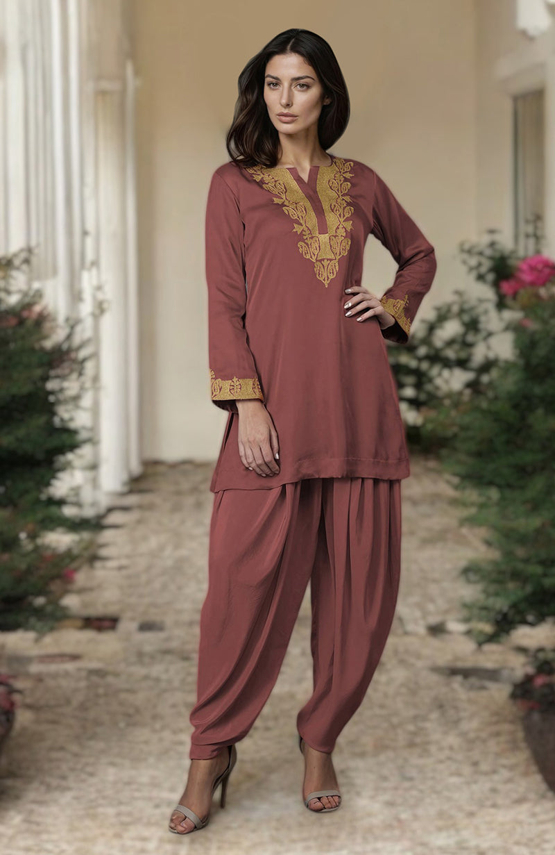 Living Coral Kashmiri Tilla Embroidered Dhoti Pants Suit