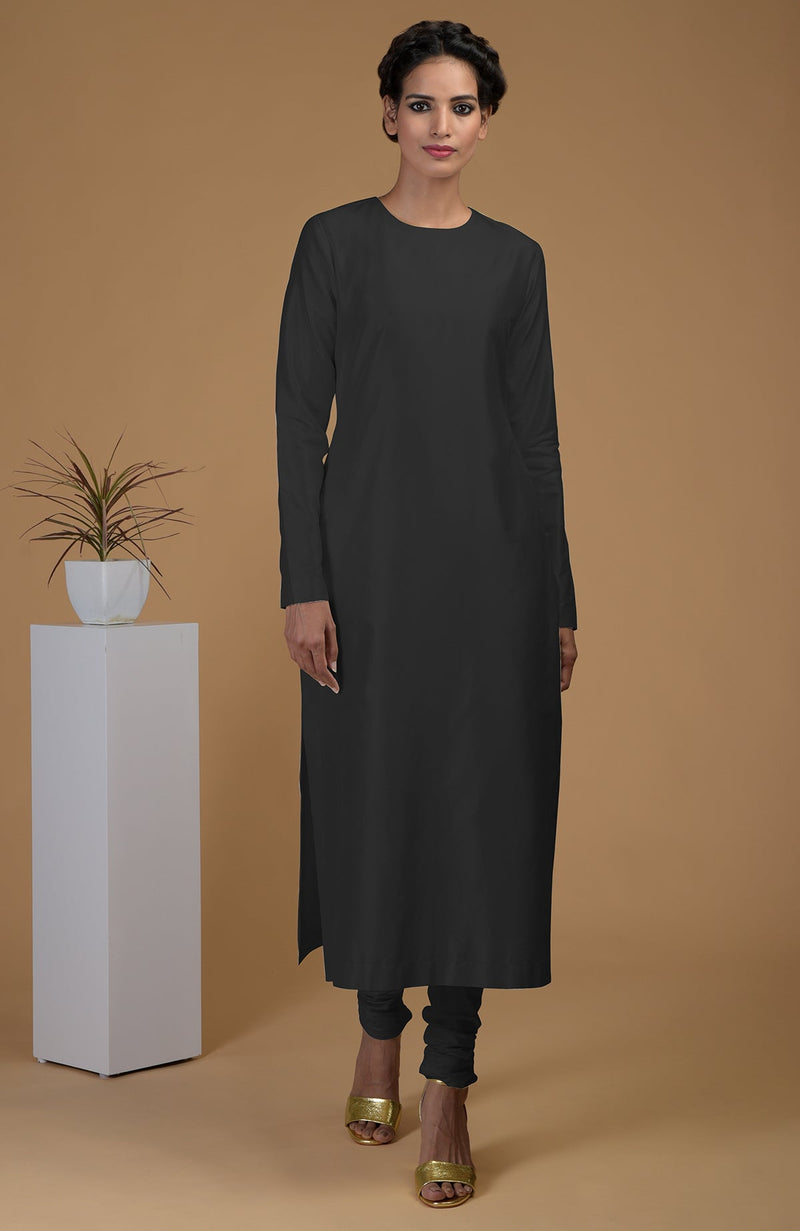 Black Pure Matka Silk Jewel Neck Kurta Set