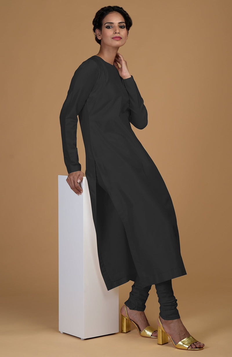 Black Pure Matka Silk Jewel Neck Kurta Set