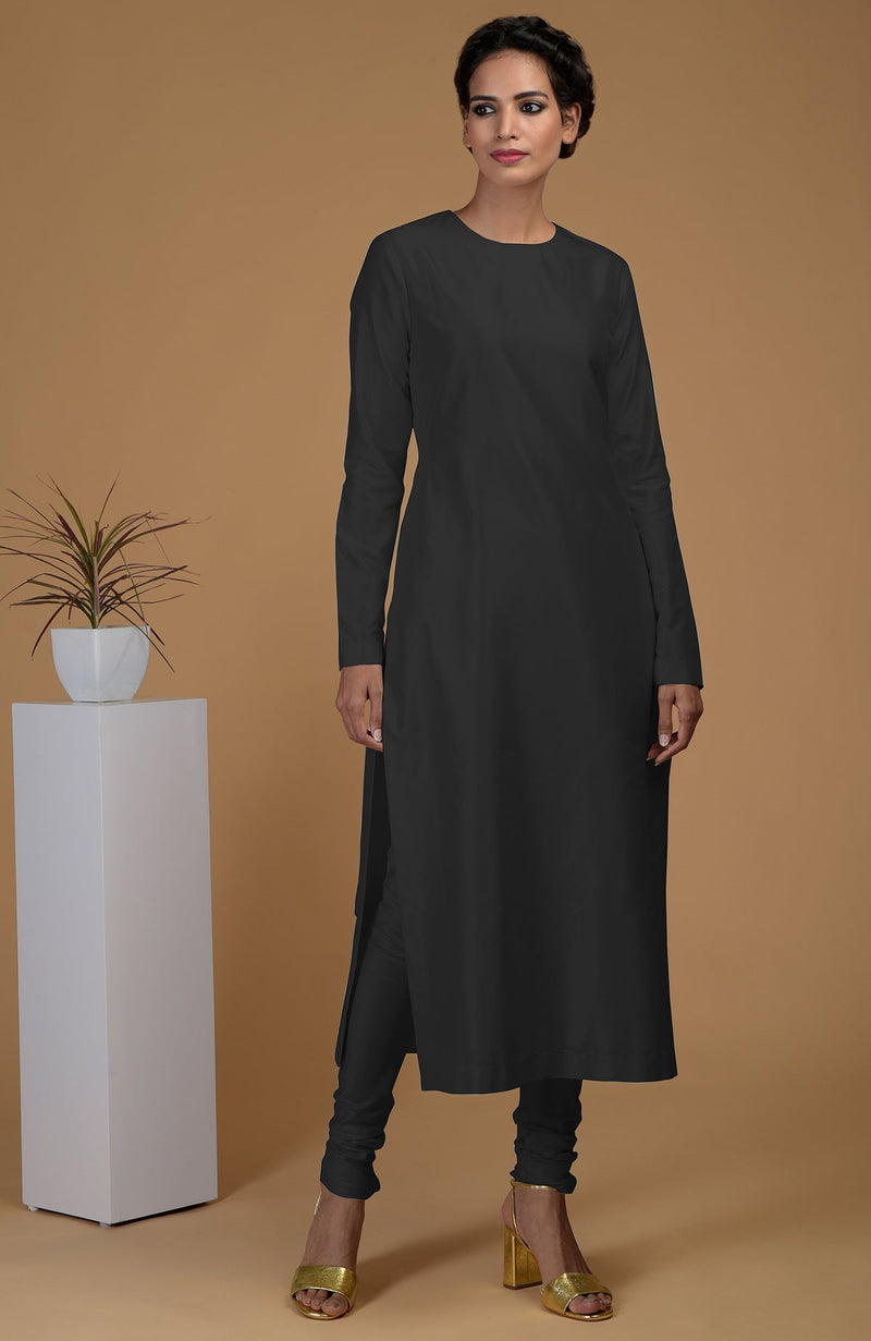 Black Pure Matka Silk Jewel Neck Kurta Set