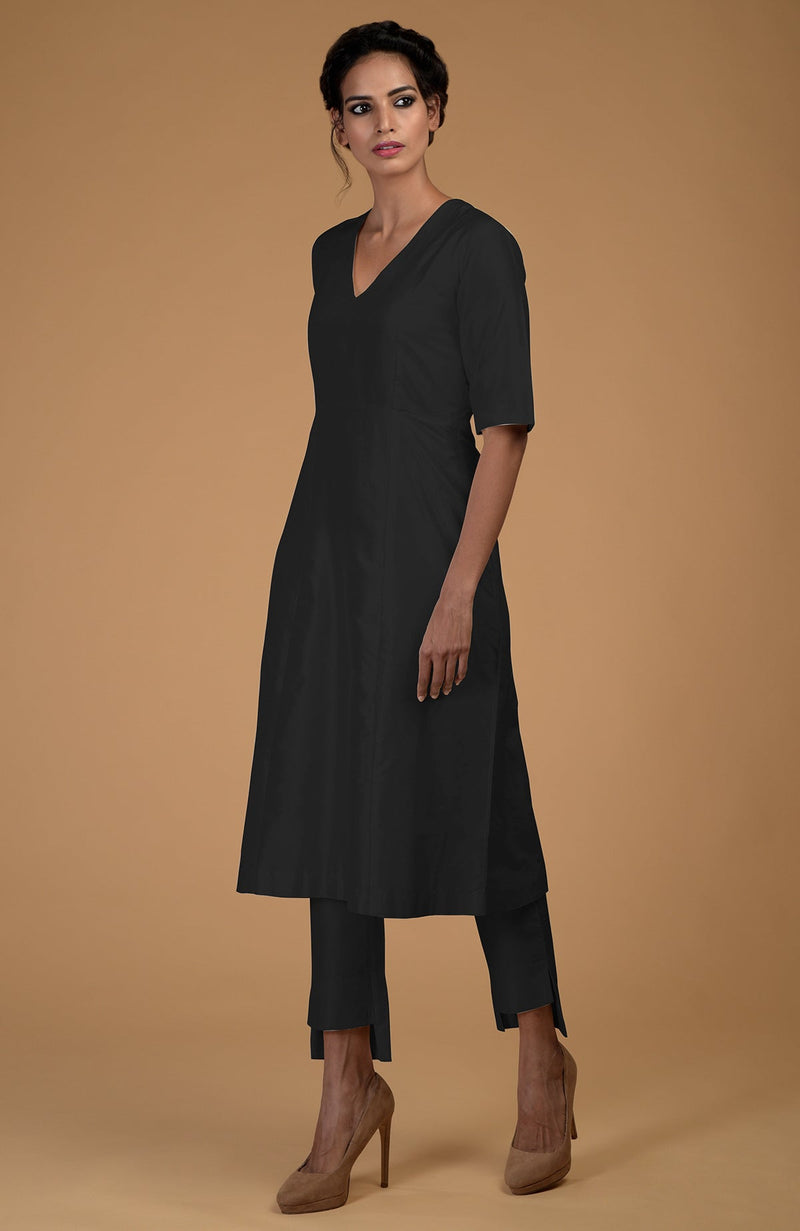 Black Pure Matka Silk V-Neck Kali Kurta Set