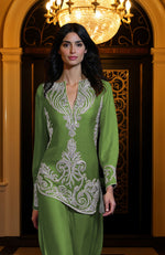 Pepper Stem Embroidered Tunic Set