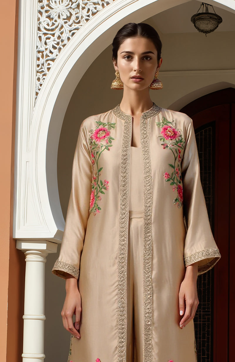 Beige Paper Mache Kashidakari Embroidered Set