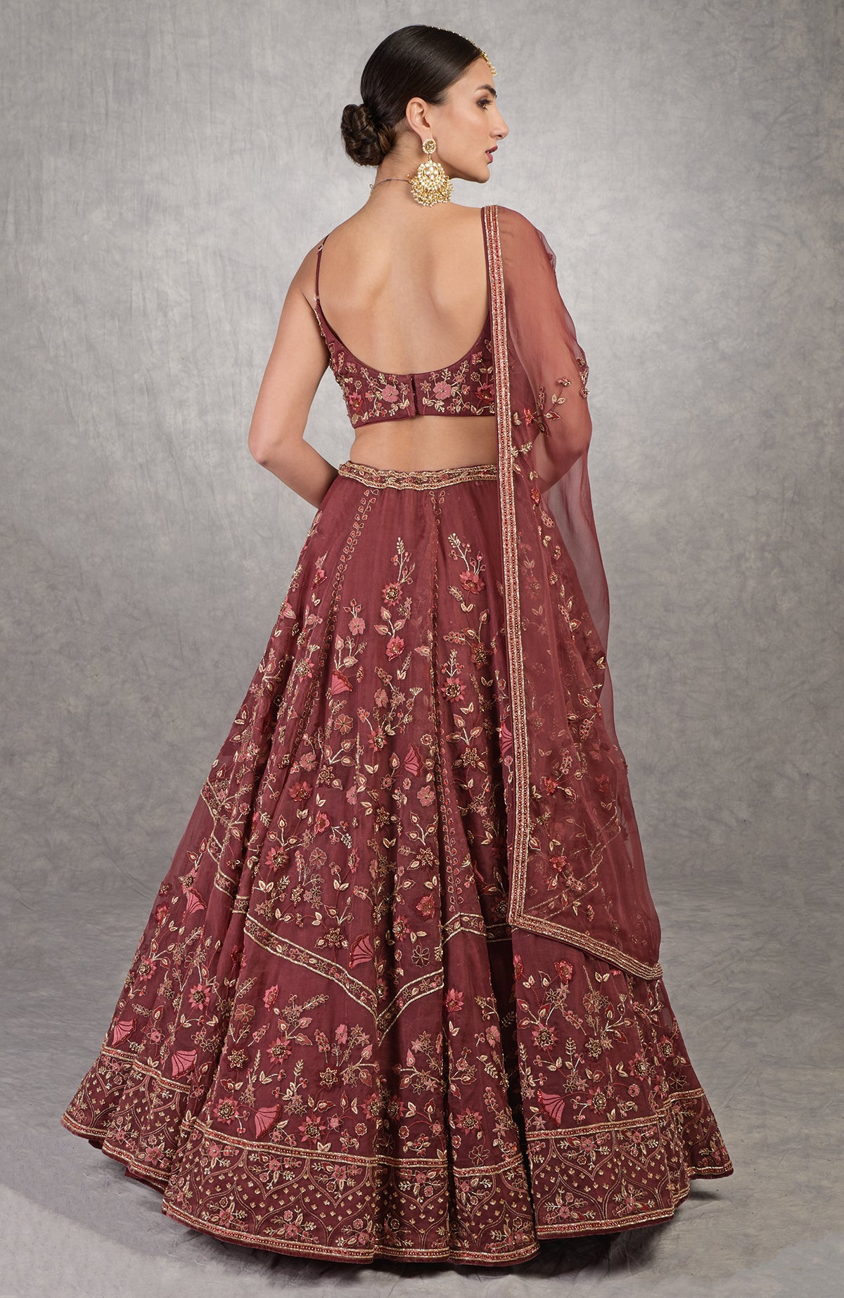 22 Matching Lehenga & Sherwani for Indian Brides & Grooms | Couple outfits,  Couple wedding dress, Wedding dress inspiration