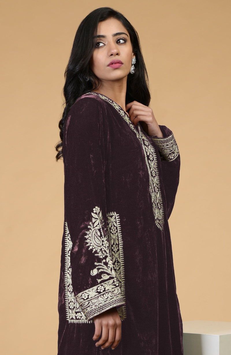 Mulled Wine Kashmiri Tilla Embroidered Choga Kurta Set