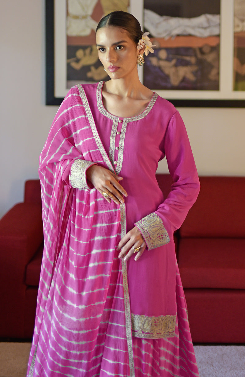 Pink Leheriya Handcrafted Tie Dye & Kashmiri Tilla Sharara Set